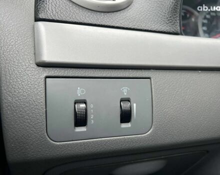 Черный Шевроле Лачетти, объемом двигателя 1.8 л и пробегом 293 тыс. км за 4190 $, фото 19 на Automoto.ua