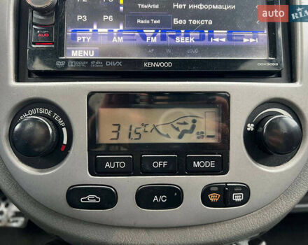 Черный Шевроле Лачетти, объемом двигателя 1.8 л и пробегом 293 тыс. км за 4190 $, фото 24 на Automoto.ua