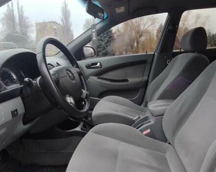 Черный Шевроле Лачетти, объемом двигателя 1.6 л и пробегом 283 тыс. км за 2999 $, фото 11 на Automoto.ua