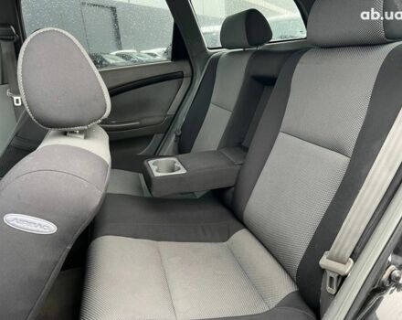 Черный Шевроле Лачетти, объемом двигателя 1.8 л и пробегом 293 тыс. км за 4190 $, фото 33 на Automoto.ua