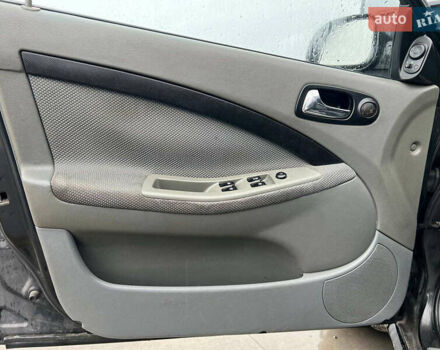 Черный Шевроле Лачетти, объемом двигателя 1.8 л и пробегом 293 тыс. км за 4190 $, фото 14 на Automoto.ua