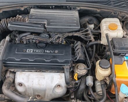 Черный Шевроле Лачетти, объемом двигателя 1.8 л и пробегом 193 тыс. км за 3300 $, фото 5 на Automoto.ua