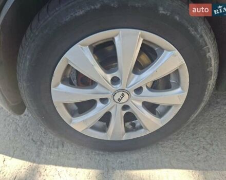 Черный Шевроле Лачетти, объемом двигателя 1.8 л и пробегом 300 тыс. км за 3000 $, фото 12 на Automoto.ua