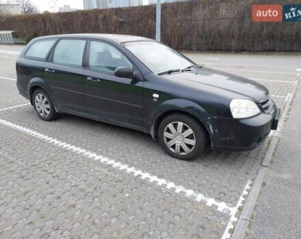 Черный Шевроле Лачетти, объемом двигателя 1.8 л и пробегом 238 тыс. км за 3500 $, фото 2 на Automoto.ua