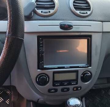 Чорний Шевроле Лачетті, об'ємом двигуна 1.8 л та пробігом 450 тис. км за 2900 $, фото 5 на Automoto.ua