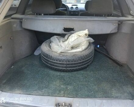 Черный Шевроле Лачетти, объемом двигателя 1.8 л и пробегом 400 тыс. км за 2500 $, фото 12 на Automoto.ua