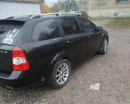 Черный Шевроле Лачетти, объемом двигателя 1.8 л и пробегом 300 тыс. км за 3800 $, фото 4 на Automoto.ua