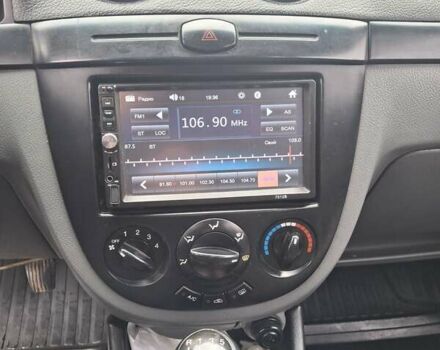 Черный Шевроле Лачетти, объемом двигателя 1.8 л и пробегом 335 тыс. км за 4000 $, фото 23 на Automoto.ua