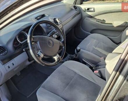 Чорний Шевроле Лачетті, об'ємом двигуна 1.8 л та пробігом 220 тис. км за 5500 $, фото 6 на Automoto.ua