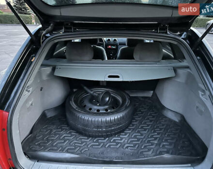 Черный Шевроле Лачетти, объемом двигателя 1.8 л и пробегом 180 тыс. км за 3900 $, фото 15 на Automoto.ua