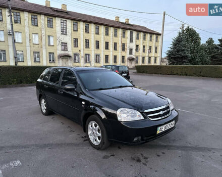 Черный Шевроле Лачетти, объемом двигателя 1.8 л и пробегом 180 тыс. км за 3900 $, фото 9 на Automoto.ua