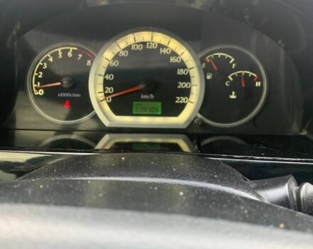 Черный Шевроле Лачетти, объемом двигателя 1.8 л и пробегом 340 тыс. км за 3800 $, фото 2 на Automoto.ua