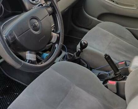 Черный Шевроле Лачетти, объемом двигателя 1.8 л и пробегом 297 тыс. км за 4500 $, фото 5 на Automoto.ua