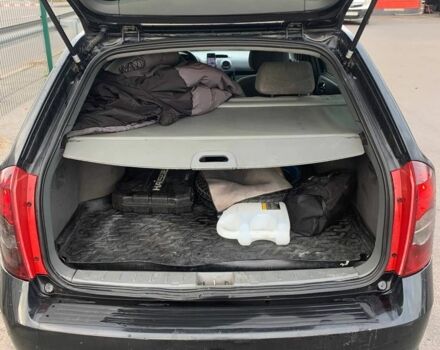 Черный Шевроле Лачетти, объемом двигателя 1.8 л и пробегом 340 тыс. км за 3800 $, фото 5 на Automoto.ua