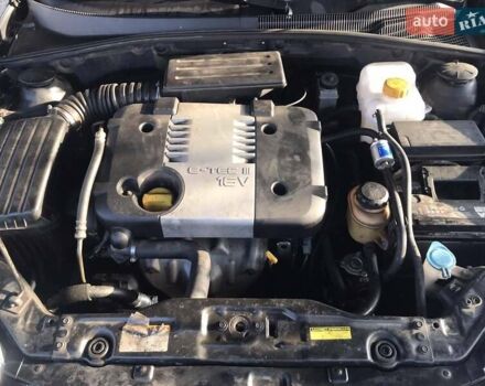 Черный Шевроле Лачетти, объемом двигателя 1.8 л и пробегом 348 тыс. км за 4400 $, фото 8 на Automoto.ua