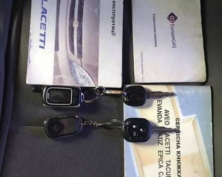 Черный Шевроле Лачетти, объемом двигателя 1.8 л и пробегом 348 тыс. км за 4400 $, фото 9 на Automoto.ua