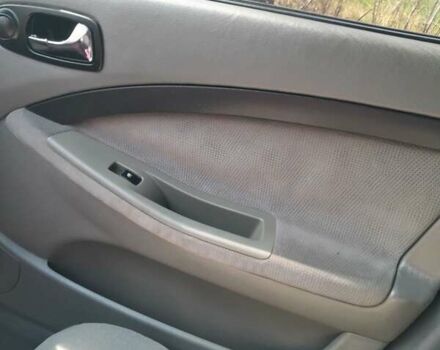 Черный Шевроле Лачетти, объемом двигателя 1.8 л и пробегом 260 тыс. км за 4900 $, фото 9 на Automoto.ua