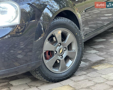 Черный Шевроле Лачетти, объемом двигателя 1.6 л и пробегом 230 тыс. км за 4950 $, фото 12 на Automoto.ua