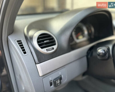 Черный Шевроле Лачетти, объемом двигателя 1.6 л и пробегом 230 тыс. км за 4950 $, фото 74 на Automoto.ua