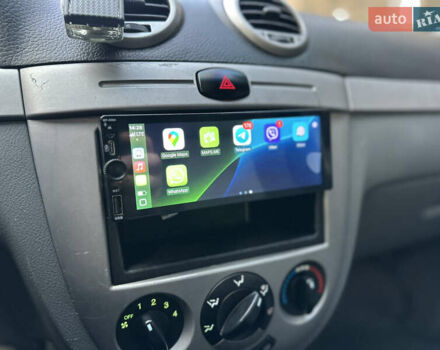 Черный Шевроле Лачетти, объемом двигателя 1.6 л и пробегом 230 тыс. км за 4950 $, фото 101 на Automoto.ua