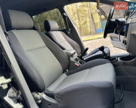 Черный Шевроле Лачетти, объемом двигателя 1.6 л и пробегом 230 тыс. км за 4950 $, фото 87 на Automoto.ua