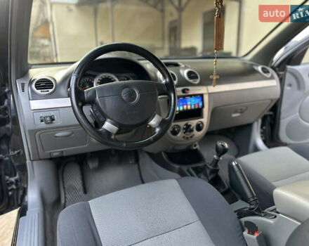 Черный Шевроле Лачетти, объемом двигателя 1.6 л и пробегом 230 тыс. км за 4950 $, фото 94 на Automoto.ua