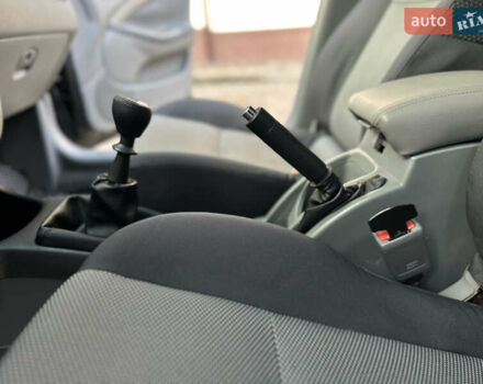 Черный Шевроле Лачетти, объемом двигателя 1.6 л и пробегом 230 тыс. км за 4950 $, фото 77 на Automoto.ua