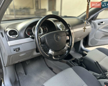 Черный Шевроле Лачетти, объемом двигателя 1.6 л и пробегом 230 тыс. км за 4950 $, фото 72 на Automoto.ua