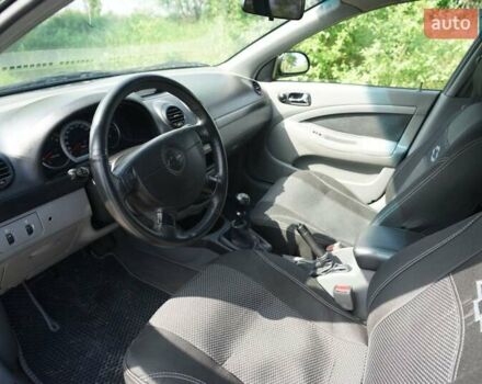 Черный Шевроле Лачетти, объемом двигателя 1.8 л и пробегом 186 тыс. км за 4300 $, фото 13 на Automoto.ua