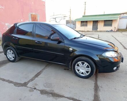 Черный Шевроле Лачетти, объемом двигателя 1.6 л и пробегом 240 тыс. км за 4200 $, фото 1 на Automoto.ua