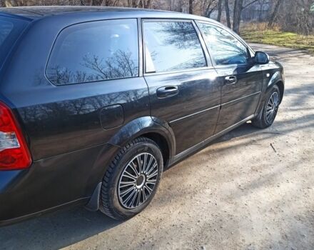 Черный Шевроле Лачетти, объемом двигателя 1.8 л и пробегом 300 тыс. км за 3500 $, фото 1 на Automoto.ua