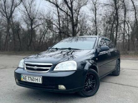 Черный Шевроле Лачетти, объемом двигателя 1.6 л и пробегом 124 тыс. км за 4800 $, фото 1 на Automoto.ua