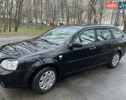 Черный Шевроле Лачетти, объемом двигателя 1.8 л и пробегом 285 тыс. км за 3999 $, фото 1 на Automoto.ua
