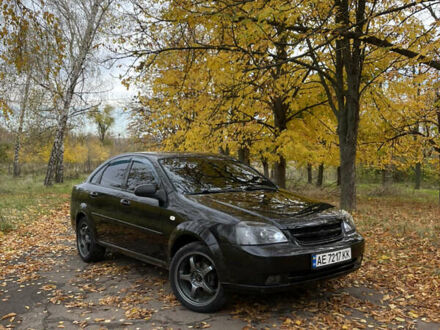 Черный Шевроле Лачетти, объемом двигателя 1.6 л и пробегом 240 тыс. км за 4300 $, фото 1 на Automoto.ua