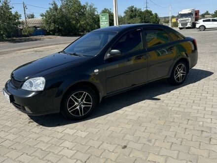 Черный Шевроле Лачетти, объемом двигателя 1.8 л и пробегом 220 тыс. км за 5000 $, фото 1 на Automoto.ua