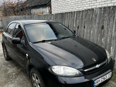 Черный Шевроле Лачетти, объемом двигателя 1.8 л и пробегом 110 тыс. км за 5900 $, фото 1 на Automoto.ua