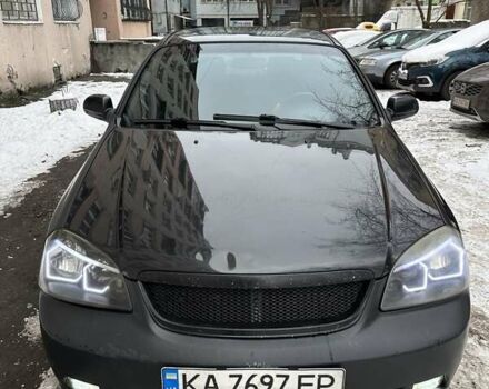 Черный Шевроле Лачетти, объемом двигателя 1.8 л и пробегом 300 тыс. км за 5000 $, фото 1 на Automoto.ua