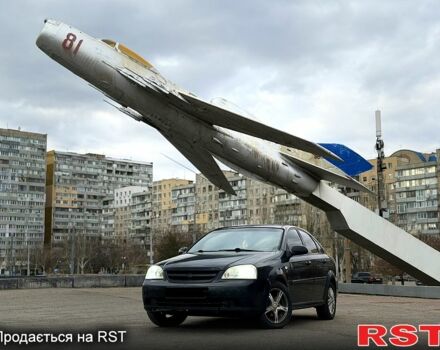 Черный Шевроле Лачетти, объемом двигателя 1.8 л и пробегом 200 тыс. км за 3000 $, фото 1 на Automoto.ua