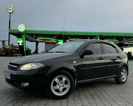 Черный Шевроле Лачетти, объемом двигателя 1.6 л и пробегом 194 тыс. км за 3300 $, фото 1 на Automoto.ua