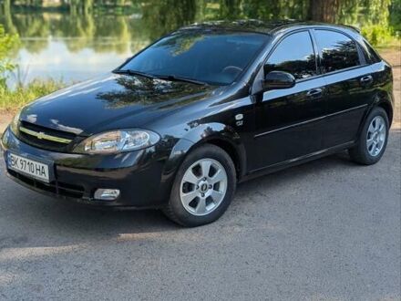 Шевроле Лачетти 2009 в Ровно на Automoto.ua Черный Шевроле Лачетти, объемом двигателя 1.8 л и пробегом 134 тыс. км за 6450 $, фото 1 на Automoto.ua
