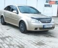 Коричневый Шевроле Лачетти, объемом двигателя 1.6 л и пробегом 300 тыс. км за 3699 $, фото 1 на Automoto.ua