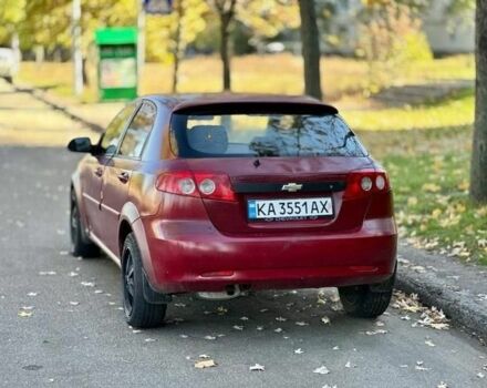 Красный Шевроле Лачетти, объемом двигателя 1.6 л и пробегом 300 тыс. км за 2350 $, фото 4 на Automoto.ua