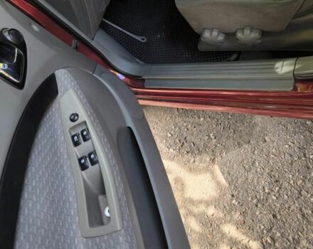 Красный Шевроле Лачетти, объемом двигателя 0 л и пробегом 297 тыс. км за 4200 $, фото 2 на Automoto.ua