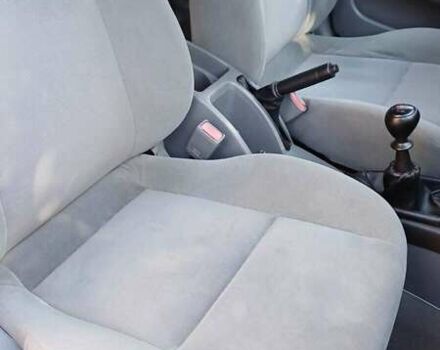 Красный Шевроле Лачетти, объемом двигателя 1.4 л и пробегом 107 тыс. км за 5200 $, фото 5 на Automoto.ua