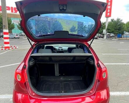 Червоний Шевроле Лачетті, об'ємом двигуна 1.8 л та пробігом 180 тис. км за 4000 $, фото 3 на Automoto.ua