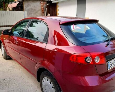 Красный Шевроле Лачетти, объемом двигателя 1.6 л и пробегом 236 тыс. км за 2900 $, фото 3 на Automoto.ua