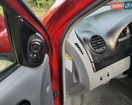Красный Шевроле Лачетти, объемом двигателя 1.8 л и пробегом 110 тыс. км за 4600 $, фото 9 на Automoto.ua