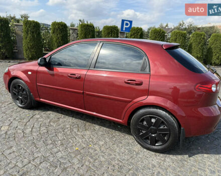 Красный Шевроле Лачетти, объемом двигателя 1.4 л и пробегом 258 тыс. км за 3300 $, фото 10 на Automoto.ua