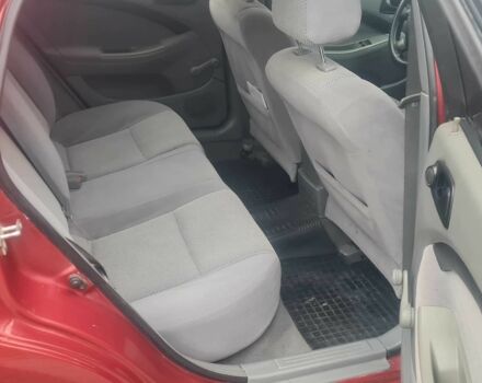 Красный Шевроле Лачетти, объемом двигателя 1.4 л и пробегом 259 тыс. км за 3500 $, фото 4 на Automoto.ua