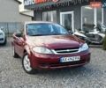Красный Шевроле Лачетти, объемом двигателя 1.4 л и пробегом 200 тыс. км за 3200 $, фото 1 на Automoto.ua